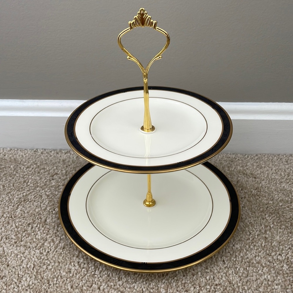 Two Tiered Jewelry Tidbit Cheese Tray Pfaltzgraff Astoria Gold Rimmed Plates